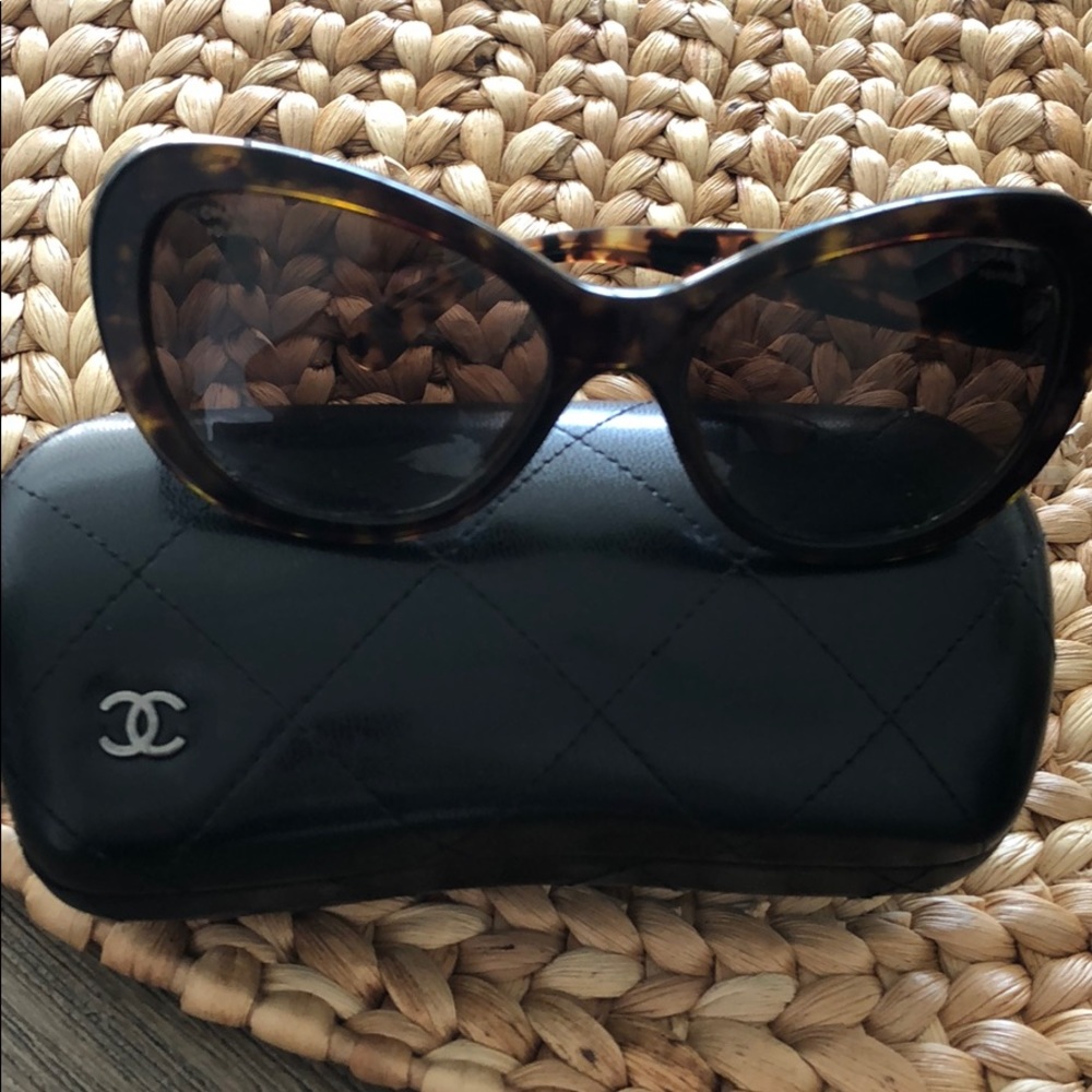 Chanel polarized sunglasses